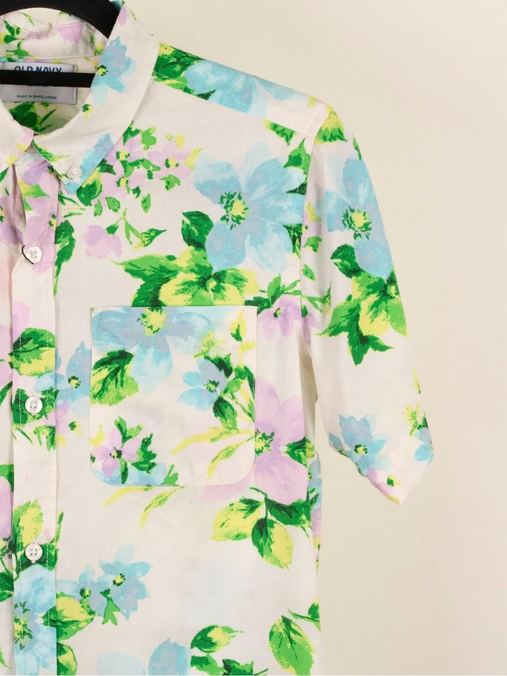 Old Navy White Floral Short Sleeve Button-Up Shirt